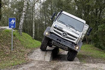 Mercedes-Benz показал Unimog следующего поколения