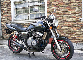 Мотоцикл Хонда CB400S