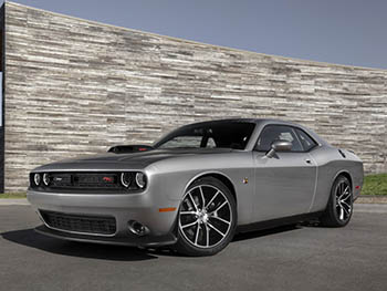 Dodge рассекретил Challenger и Charger